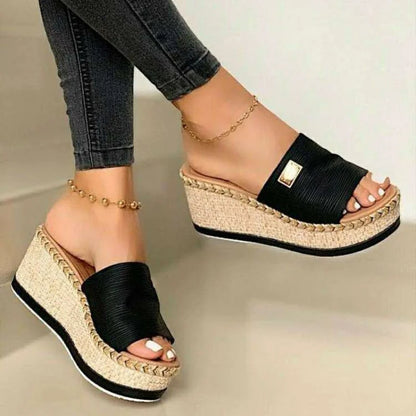 Summer Wedges Slippers Platform High Heels Women Slipper Ladies Outside Shoes Basic Clog Wedge Slipper Flip Flop Sandals